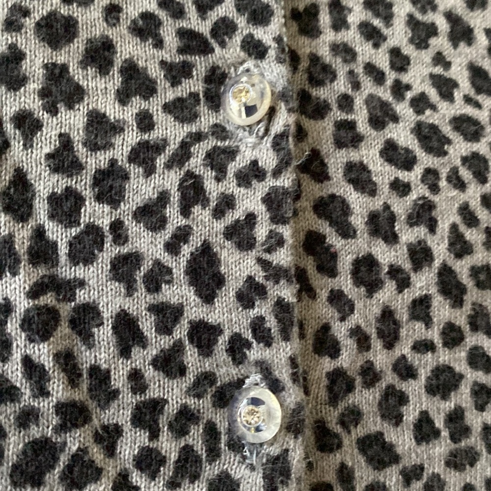 EUC Charlotte • leopard cardigan • xs - Picture 6 of 7